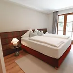 Alpenschlössl Boutique Appartements&rooms Neustift im Stubaital
