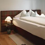 Alpenschlössl Boutique Appartements&rooms * Neustift im Stubaital