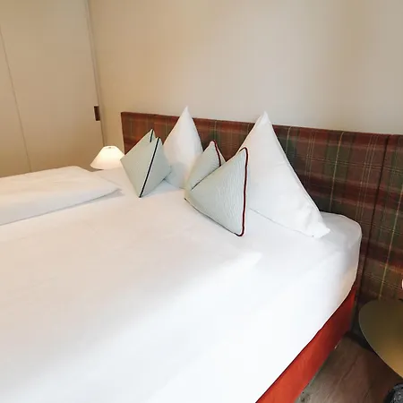 Alpenschloessl Boutique & * 노이스티프트임스튀바이탈