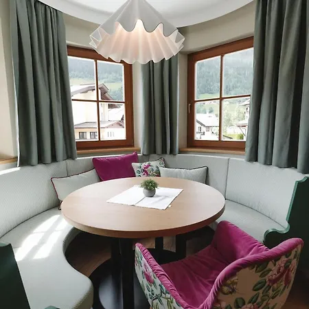 Alpenschloessl Boutique & Apartamento *